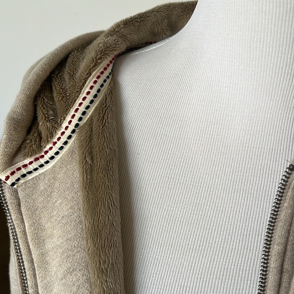 MEN’S Tommy Hilfiger beige fur lined zip up hoodie - Picture 6 of 11